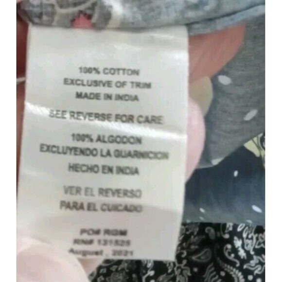 2 Rugby University Men's Shirt's Button Size S/M Santa Dogs/Skull Flag Prints. - Picture 12 of 15